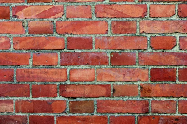 kırmızı bir eski tuğla duvar