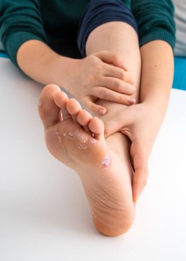 İnsan bacağı üzerinde ayak taraması