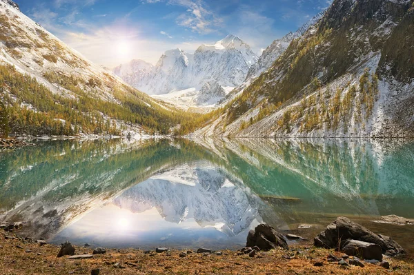 Neige Hiver Lac Montagne Lumineux Tôt Russie Sibérie Montagnes Altaï — Photo