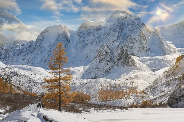 Montagnes de l'Altaï — Photo