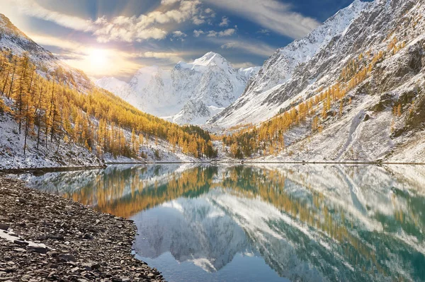 Altáj-hegység, Oroszország, Siberia. — Stock Fotó