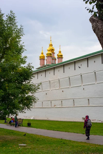 Arquitetura Sergiev Posad 2018 Sergiev Posad Uma Igreja Com Belas — Fotografia de Stock