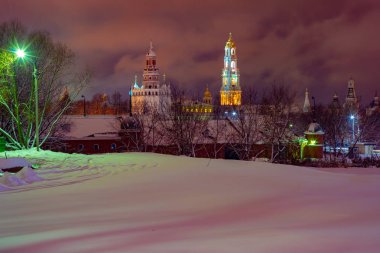 Moskova Bölgesi 12.12.2018.winter manzara Rus ilin doğası. Sergiev Posad yeni yıl