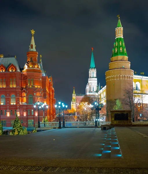 Stadt Die Moskau Die Kremlinpassage Der Blick Auf Die Kremlin — Stockfoto