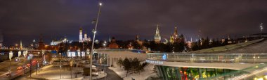 Moskova şehri. Zaryadye Park, Kremlin manzarası. kentin ana cazibe. Rusya. 2019