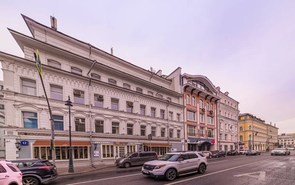 Ciudad Calle Moscú Sretenka Edificio Década 1860 Distrito Krasnoselsky Rusia — Foto de Stock