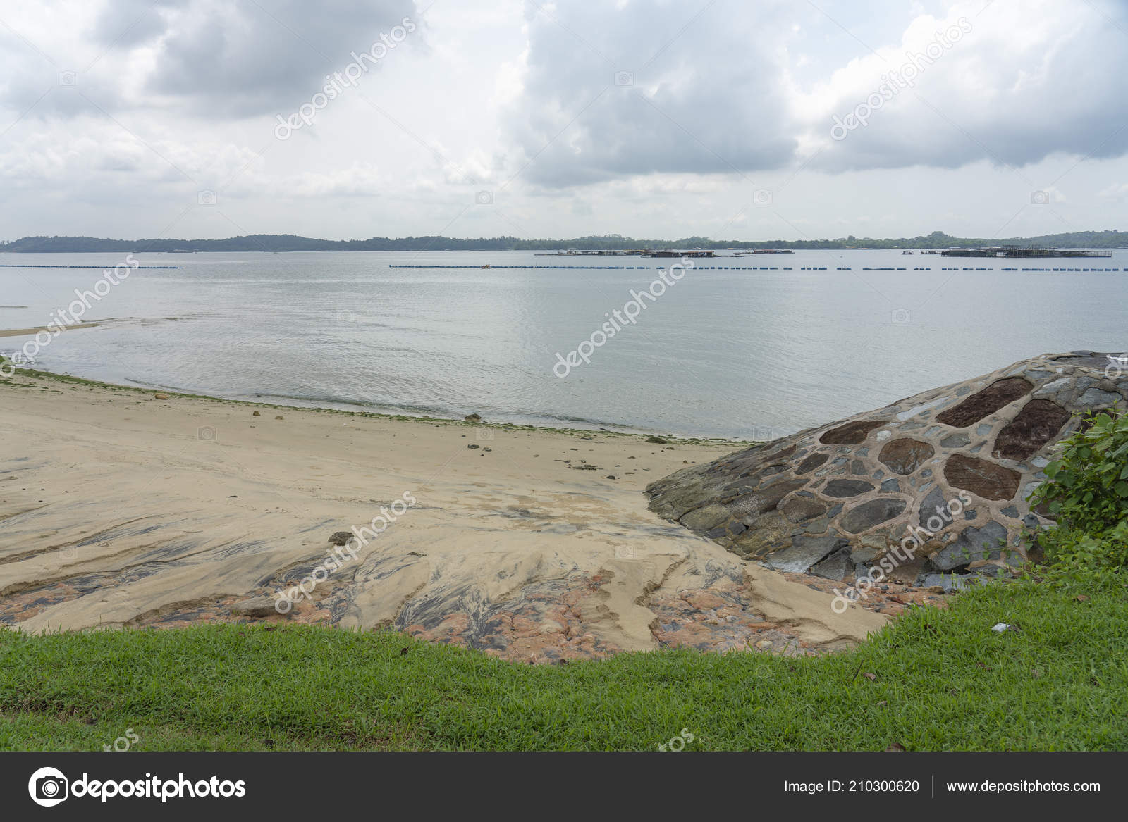 Singapore July 2018 Pasir Ris Park Beach Fish Farms Stock Photo C Per Svensson Mac Com 210300620