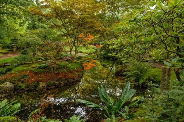 Haiku bahçede Clingendael, Lahey, Hollanda
