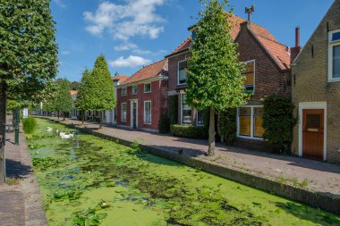 Maasland, Hollanda eski köy güzel tarihi merkezi bir kanal. Maasland içinde province, Güney Hollanda, Hollanda bir köydür