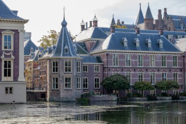 Lahey, Hollanda, Het Torentje (küçük kule), Hofvijver (mahkeme Pound) Lahey, küçük sekizgen binasında Hollanda Başbakanı resmi office 1982 yılından bu yana olduğunu..
