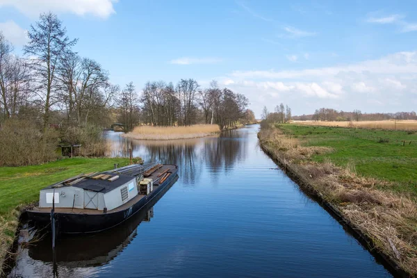 Tidigt Våren Visa Giethoorn Nederländerna Traditionell Holländsk Med Kanaler Överallt — Stockfoto