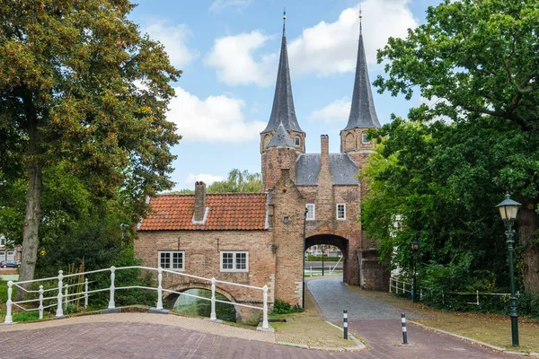 Delft Tarihi Doğu Kapısı, Hollanda. — Stok fotoğraf