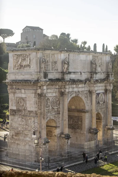 Arch Konstantin - Roma