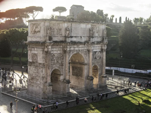 Arch Konstantin - Roma