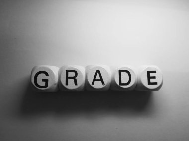 beyaz zar küpleri üzerine not sözcükleri 