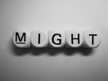 beyaz zar küpleri hakkında konuşulabilir