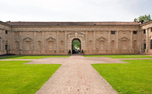 View Palazzo Facade Green Lawns Mantua Italy — Stock Photo, Image