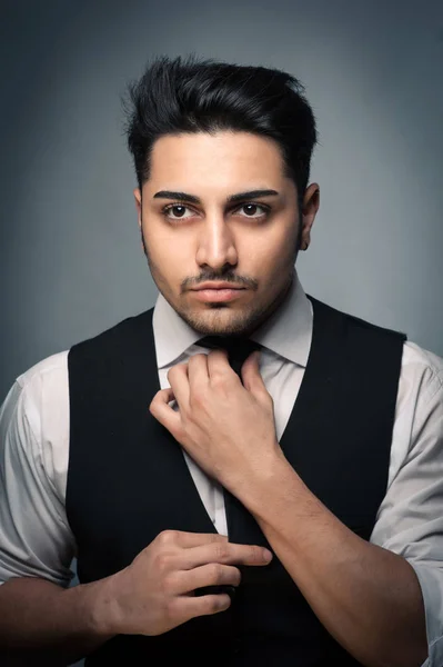 Young Man Close Portrait Grey Background — Stock Photo, Image