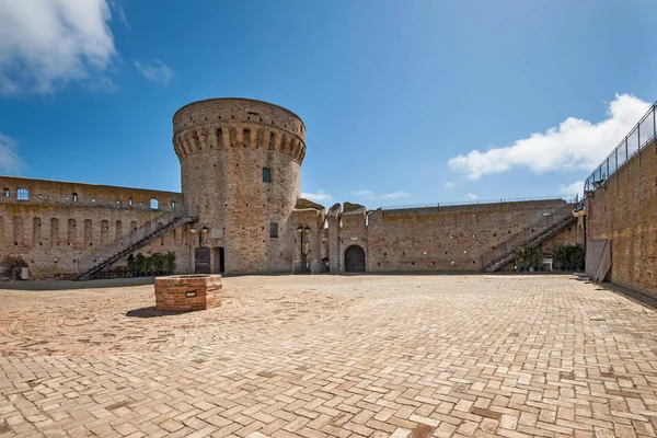 Acquaviva Picena Castelo Conhecido Como Mastio Cilindrico Della Rocca Itália — Fotografia de Stock