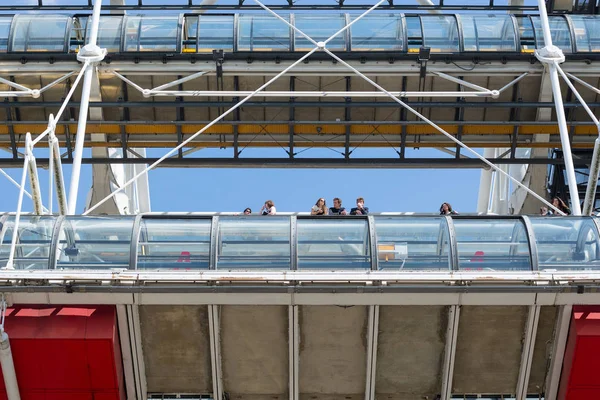 Paris France May 2014 Tourists Centre Georges Pompidou Structure Completed — Stock Photo, Image