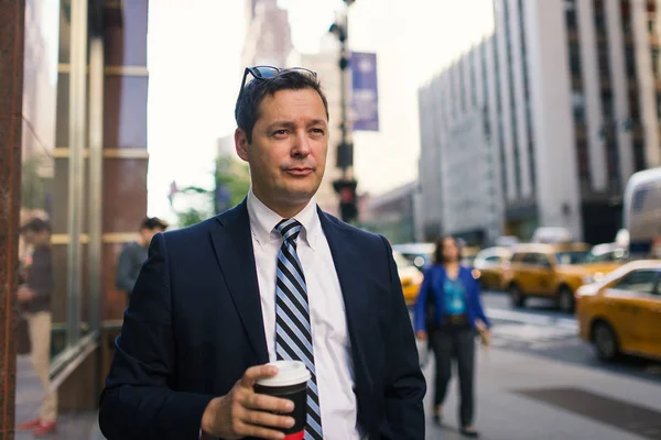 Businessman Having Rest Cup Coffee Manhattan Street New York City — Zdjęcie stockowe