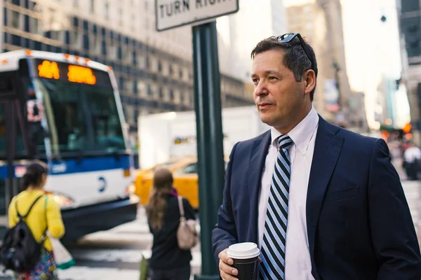 Businessman Having Rest Cup Coffee Manhattan Street New York City — Stockfoto