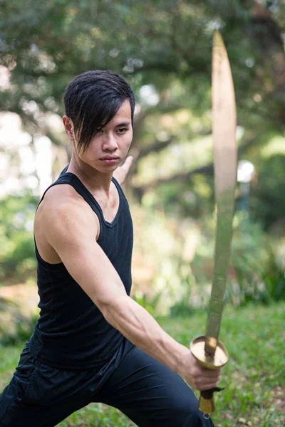 Young Man Practicing Kung Sword Park Hong Kong — Stock fotografie