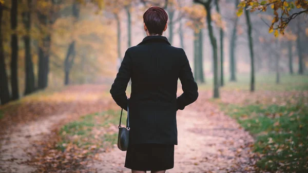 Portrait Young Redhead Woman Walking Alone Outdoors Park Autumn Morning — Stock Photo, Image