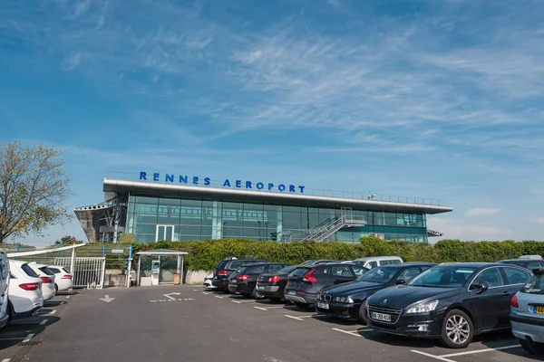 Rennes Fransa Nisan 2017 Yaklaşık Rennes Saint Jacques Havaalanı Giriş — Stok fotoğraf