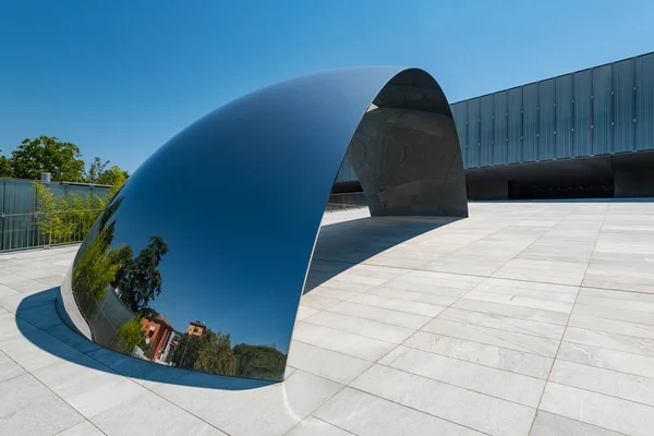 Bologna Italia Julio 2018 Llegar Ópera Permanente Anish Kapoor Entrada —  Fotos de Stock