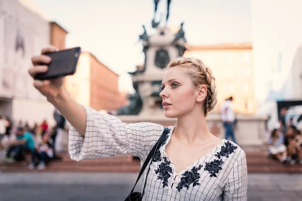 Young Beautiful Blonde Woman Tourist Taking Selfie Portrait Nettuno Fountain — Stock Photo, Image
