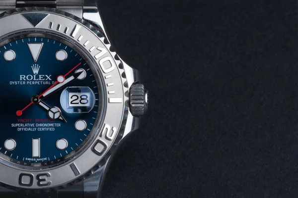 Reloj Rolex Oyster Perpetual Date Yacht Master Sobre Fondo Oscuro —  Fotos de Stock