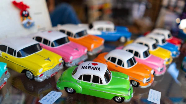 Havana Cuba Março 2019 Carros Americanos Clássicos Vintage Coloridos Feitos — Fotografia de Stock