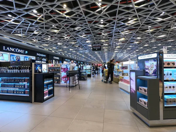 Istanbul Türkei April 2018 Sabiha Gokcen Internationaler Flughafen Zollfreie Innenansicht — Stockfoto