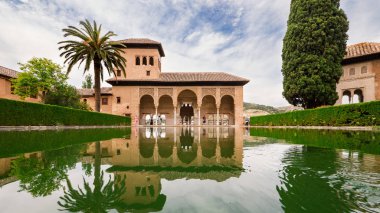 Granada, İspanya - Circa Haziran, 2018: Alhambra Palace, Unesco' nun Granada , Endülüs.