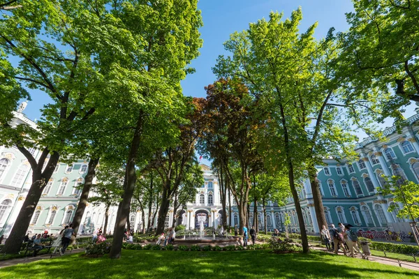 Saint Petersburg Circa Mayıs 2018 Kış Lık Saray Mahkeme Hermitage — Stok fotoğraf