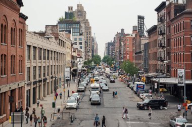 New York City - 16 Mayıs 2015: High Line Park'tan sokak manzarası