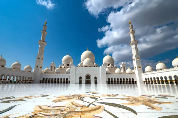 Moskén Sheikh Zayed Abu Dhabi Förenade Arabemiraten — Stockfoto