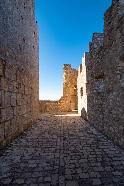 Rocca Calascio Modrou Oblohou Abruzzo Itálie — Stock fotografie