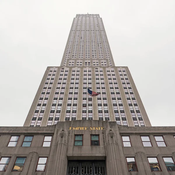 Нью Йорк Мая 2015 Года Empire State Building View Ground — стоковое фото