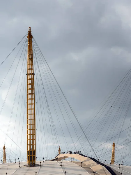 Londres Reino Unido Junio 2015 Escaladores Cúpula Del Arena Metros —  Fotos de Stock