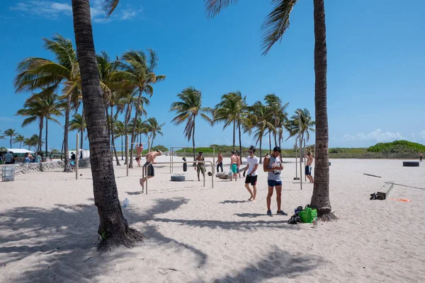 Miami Beach Estados Unidos Marzo 2016 Gente Haciendo Ejercicio Físico —  Fotos de Stock