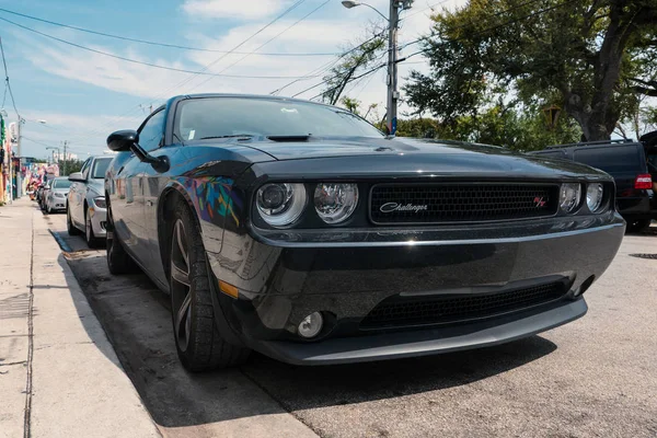 Miami Marzo 2016 Dodge Challenger Automóvil Deportivo Wynwood Dodge Challenger — Foto de Stock