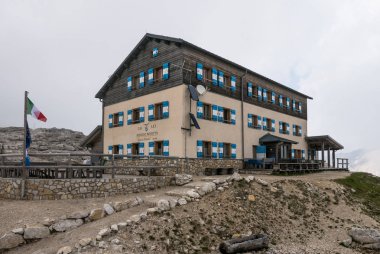 San Martino Di Castrozza, İtalya - Haziran 2017: Rosetta refug