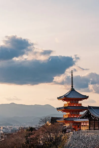 Pagode Templo Kiyomizudera Com Céu Nublado Dramático Pôr Sol Este — Fotografia de Stock