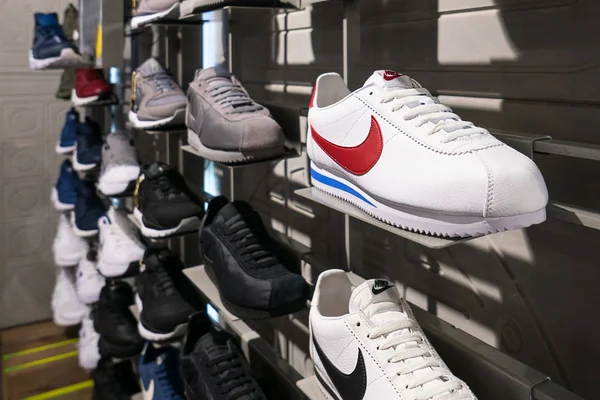 Londres Reino Unido Circa Maio 2018 Exposição Sapatos Desporto Nike — Fotografia de Stock