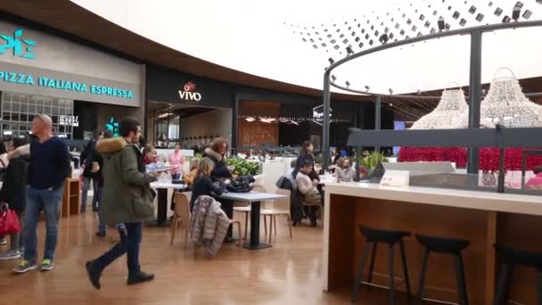 Citylife Shopping District Komplex Fasad Med Bokstäver Skyltar — Stockvideo