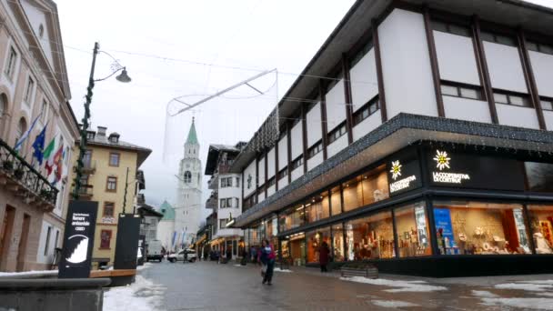 Cortina Włochy Około Grudnia 2017 Centrum Handlowe Ludzi Przed Cooperativa — Wideo stockowe