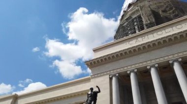 Havana Capitolio bina cephesi, Küba.