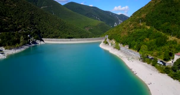 Schilderachtig Uitzicht Het Fiastra Meer Regio Marche Italië — Stockvideo